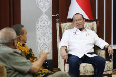La Nyalla Ingatkan Perusahaan...