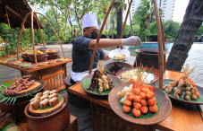 Rileks, Hotel Ini Tawarkan...