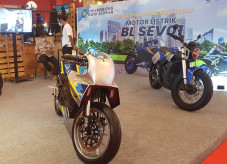Bertenaga Tambah Sangar,...