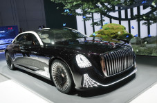 Hongqi L-Concept, Sedan...