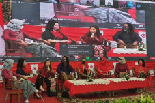 Perayaan Hari Kartini,...
