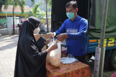 Tekan Permainan Spekulan,...