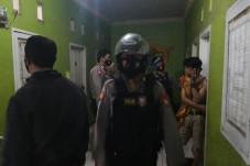 5 Pasangan Bukan Suami...