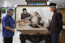 Ketika Ganjar Makan...