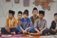 Halil Disandera Anak...