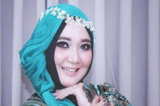 Sulis Pernah Jatuh dari...