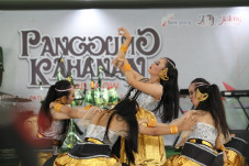 Panggung Kahanan Menghidupkan...