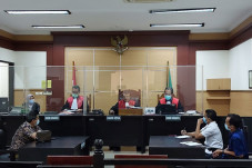 Eksepsi Ditolak Majelis...