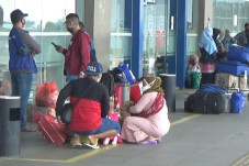 Layani Penumpang, Terminal...