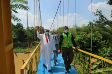Jadi Akses Utama, Jembatan...