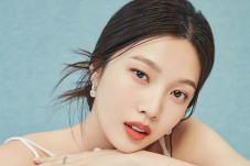 Joy Red Velvet Dalam...