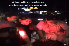 Jalan-jalan ke Pantai...