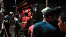 3 Rumah Warga Ludes...