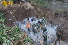 Kasad Andika Kirim Pasukan...