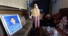 Kemensos Berikan Layanan...