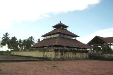 Kisah Candi dan Benteng...