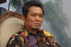 Soal Muslim Uighur,...
