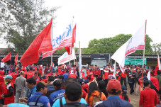 Buruh Bekasi yang Ingin...