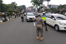 2 Jam Ganjil Genap di...