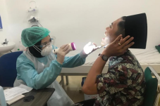 Dokter Gigi Amalia Rahmaniar,...