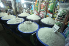 Waspada! Harga Beras...