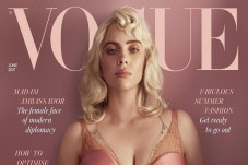 Billie Eilish Tampil...