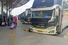 H-2 Pelarangan Mudik,...