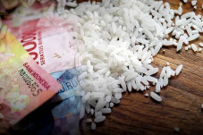 Zakat Fitrah dan Syarat-syarat...