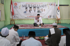 Membumikan Al-Quran,...