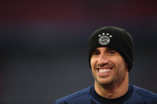 Bayern Muenchen dan...