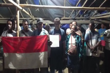 Gubernur Negara Republik...