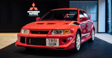 Cetak Rekor, Mitsubishi...