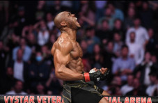 Kamaru Usman vs Khabib...