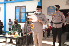 Bupati Pasangkayu Pimpin...