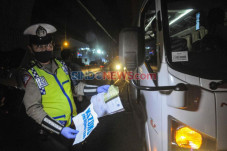 Selama Enam Jam, Polres...