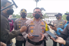 Hari Kedua Penyekatan,...