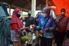 Peduli Kesehatan Rakyat,...