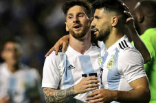 Duet Messi-Aguero Segera...