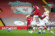 Sadio Mane dan Thiago...