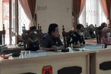 Dewan Usulkan Kurikulum...