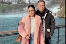 Aurel Hermansyah Hamil,...
