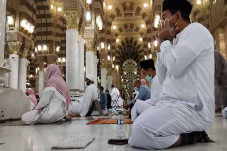 Ramadhan Segera Pergi,...