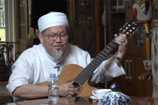 Tengku Zulkarnain di...