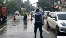 Hari Kelima Penyekatan,...
