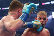 Billy Joe Saunders Terancam...