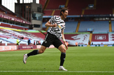 Edinson Cavani Beberkan...