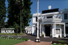Wali Kota dan Anggota...