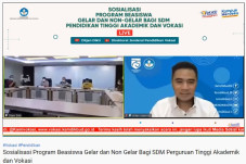 Kemendikbudristek Luncurkan...