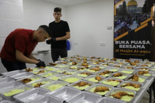 INH Gelar Buka Bersama...