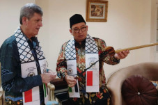 Kutuk Serangan Israel,...